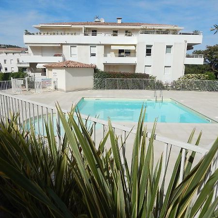 Apartment Cap Marine-2 By Interhome Cavalaire-sur-Mer Luaran gambar